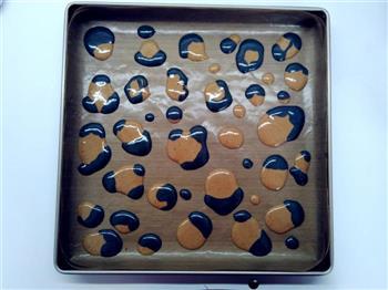 小性感的豹纹蛋糕卷的做法图解8