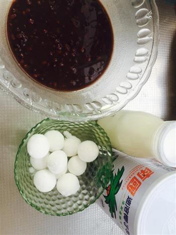 椰香红豆汤圆的做法步骤1