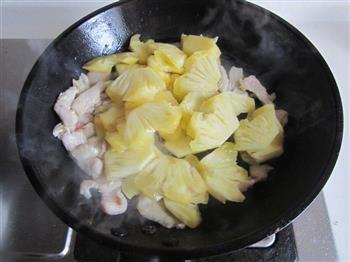 菠萝炒鸡片的做法步骤5