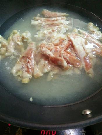 酸菜羊肉汤的做法步骤3