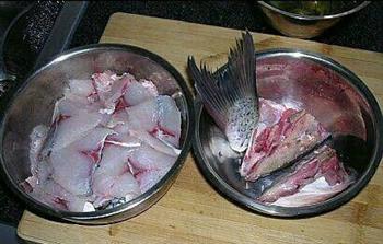 水煮鱼的鱼切片的做法图解16