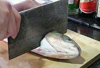水煮鱼的鱼切片的做法步骤2