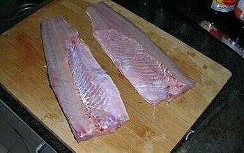 水煮鱼的鱼切片的做法步骤6