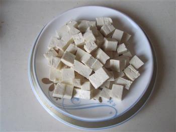 香椿拌豆腐的做法步骤4