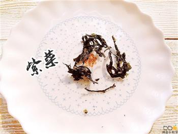 蒜香黄油三文鱼炒饭的做法步骤4