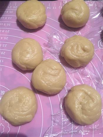 紫薯蛋黄酥的做法步骤9