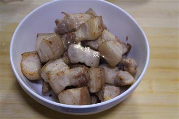 坤博砂锅红烧肉的做法步骤4