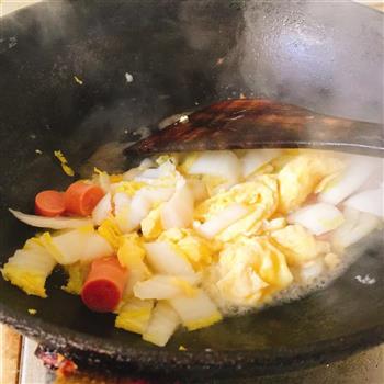 火腿鸡蛋炒米线的做法步骤6