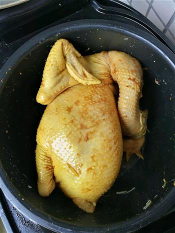吹水牌沙姜盐焗鸡的做法步骤4