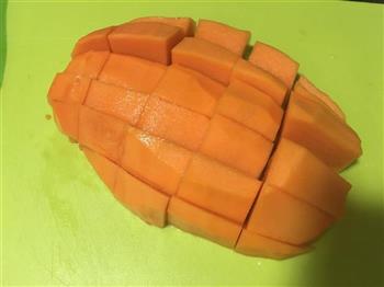 木瓜椰奶西米露的做法步骤4