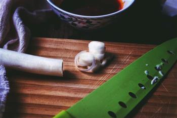 麻婆豆腐 十分钟无油健康版的做法步骤2
