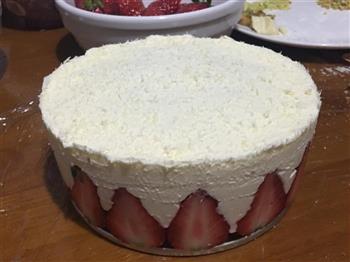 西式草莓慕斯蛋糕的做法图解16