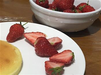 西式草莓慕斯蛋糕的做法步骤9