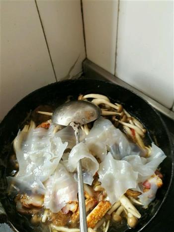 烧肉蘑菇汤的做法图解8