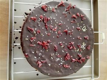 巧克力蔓越莓戚风蛋糕的做法步骤21