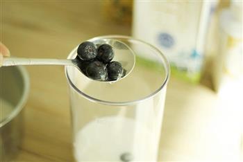 蓝莓椰奶昔的做法步骤11