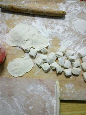 茴香素饺子的做法步骤2