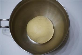 红豆芝士面包的做法步骤7