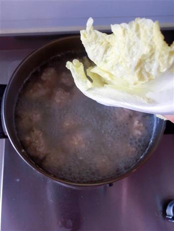白菜肉丸汤的做法图解13