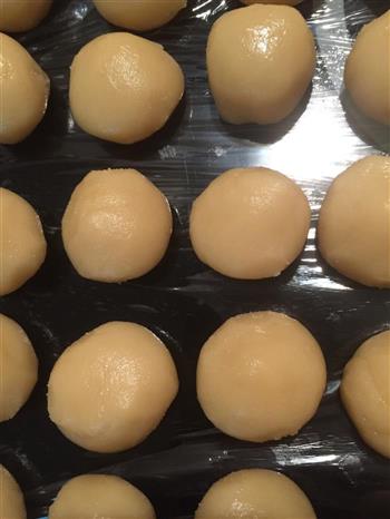 黄油版豆沙蛋黄酥的做法步骤8