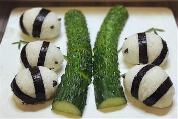 萌萌哒熊猫寿司的做法步骤2