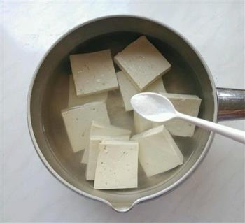 山东锅塌豆腐的做法步骤3
