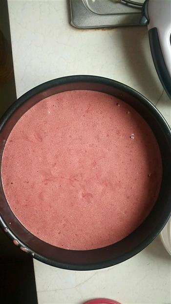 草莓红丝绒裸蛋糕的做法图解4