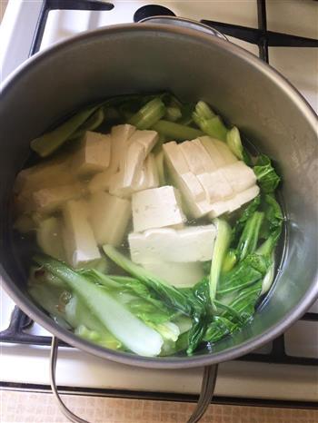 青菜豆腐汤的做法步骤6