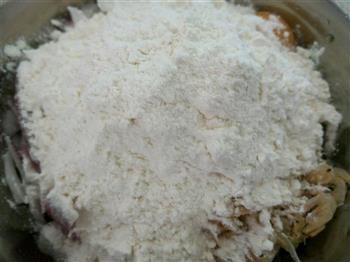 虾皮洋葱面粉煎的做法步骤3