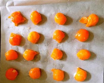 红豆沙蛋黄酥的做法步骤2