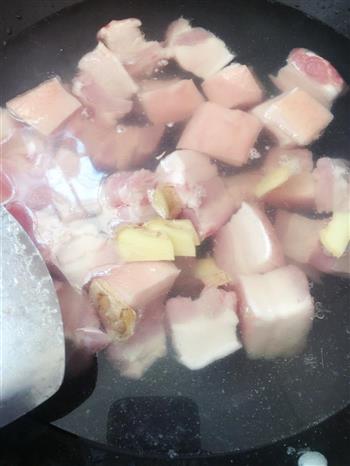 土豆红烧肉的做法步骤1
