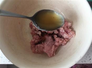青团花式撩法-香菇笋丁豆角肉末青团的做法步骤3