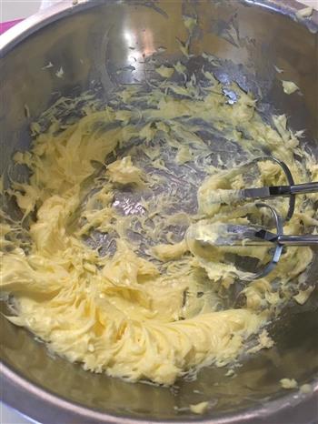 重磅黄油葡萄干蛋糕的做法步骤2