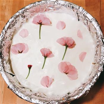 樱花慕斯蛋糕的做法步骤3