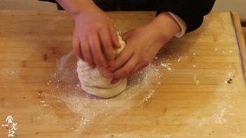 葱花饼的做法步骤18