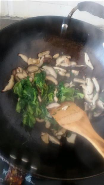 蚝油香菇油菜的做法步骤9