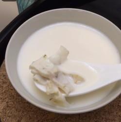 牛奶百合炖花胶的做法步骤6