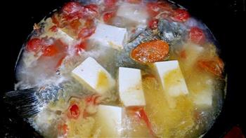 三红鲫鱼豆腐汤的做法步骤7