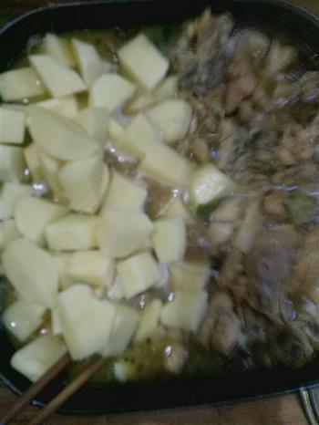 地锅鸡炖土豆的做法步骤8