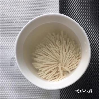 菊花豆腐汤的做法步骤11