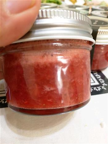 纯手工零添加草莓果酱的做法步骤4