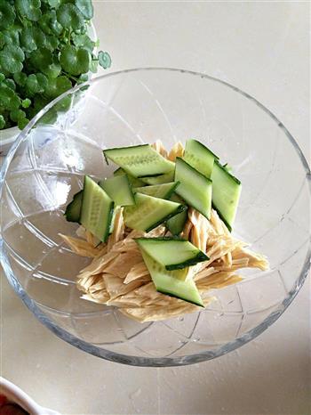 黄瓜拌腐竹的做法图解4