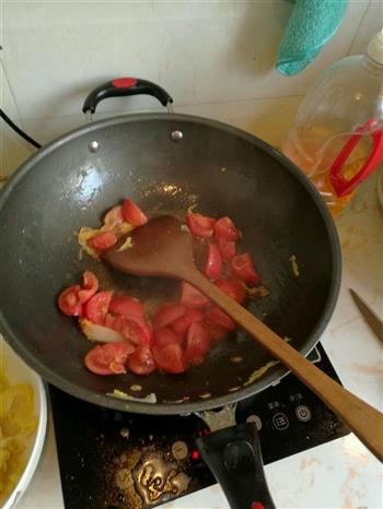 西红柿娃娃菜的做法步骤2