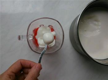 草莓奶昔的做法步骤13