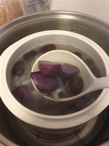 紫薯银耳汤的做法图解2