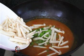 海鲜菇茄汁咖喱饭的做法图解9