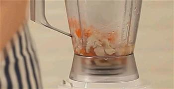 益肝明目的胡萝卜鸡肉泥的做法图解5
