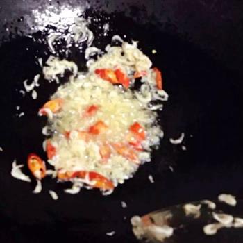 韭菜虾皮豆腐的做法步骤5