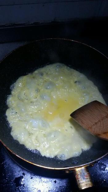 西红柿鸡蛋炒黄瓜的做法步骤3