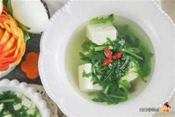 茼蒿豆腐虾皮汤的做法步骤9